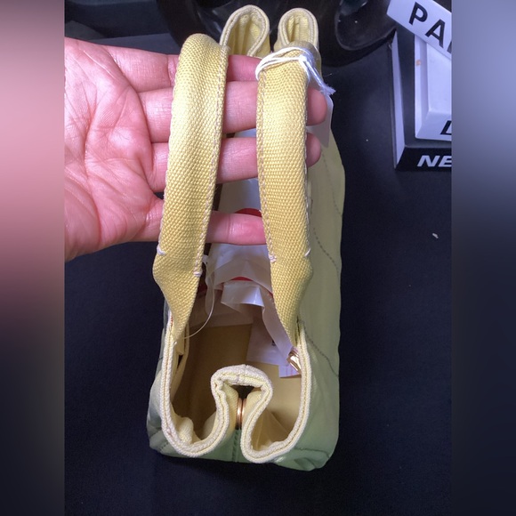 Authentic Yellow Prada Canapa - Picture 7 of 16